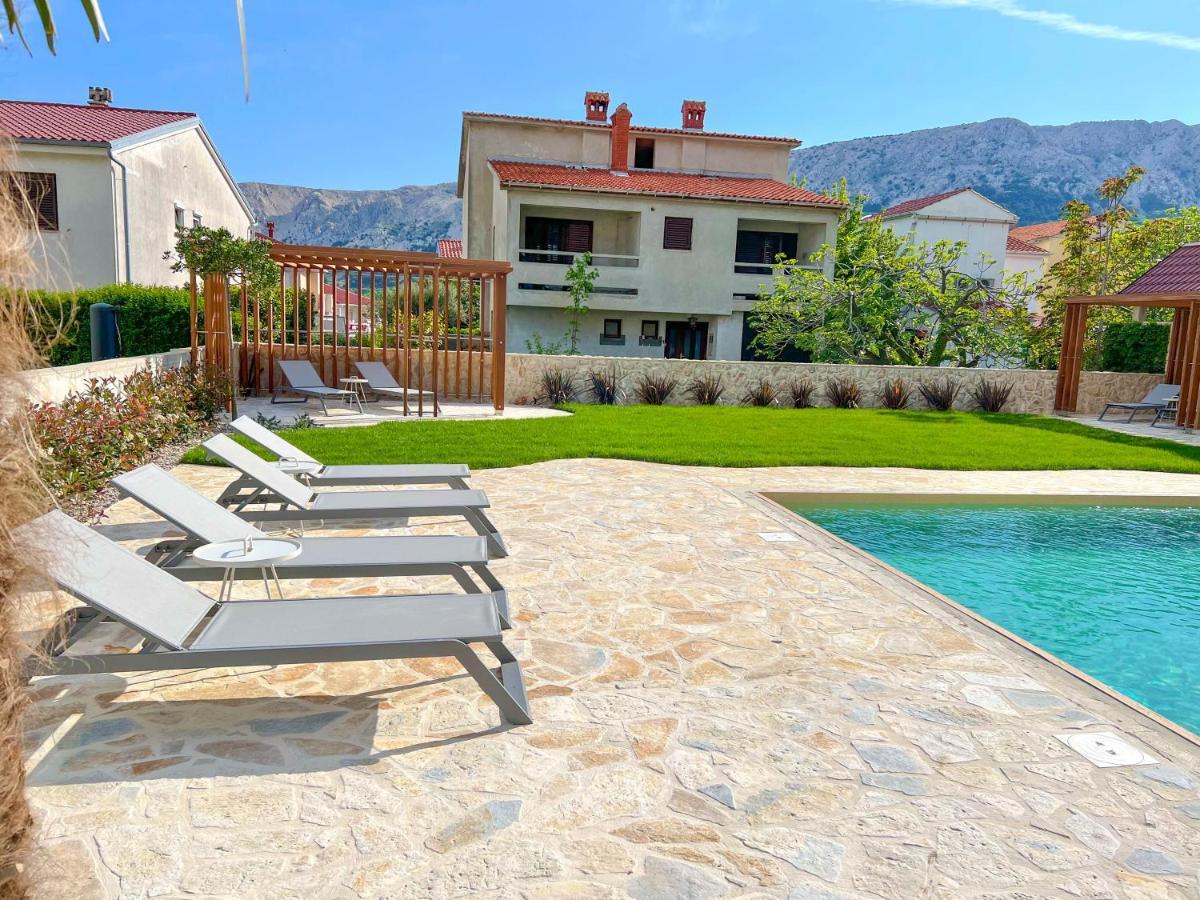 Apartment Baska Mit Poolarea - Krk, Kroatien Exterior photo